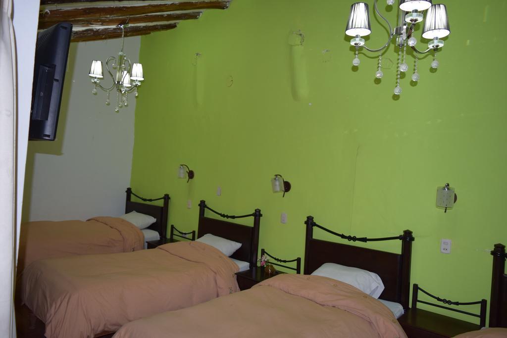 Hostal Qorichaska Cusco Luaran gambar